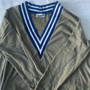 Urban Outfitters Olive Green V-Neck Long Sleeve Top Size M